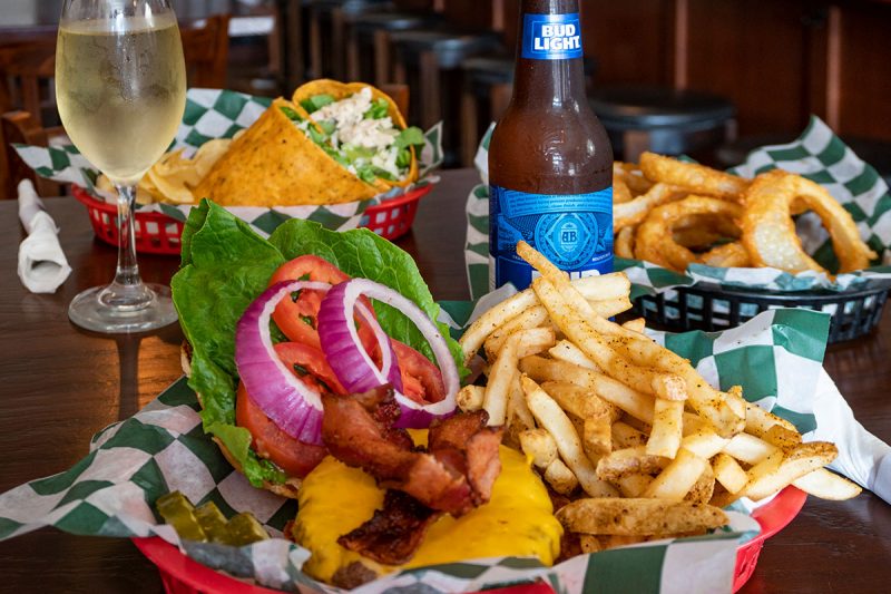 Silver Star Bar And Grill, Restaurant, Saloon Wabasha, MN